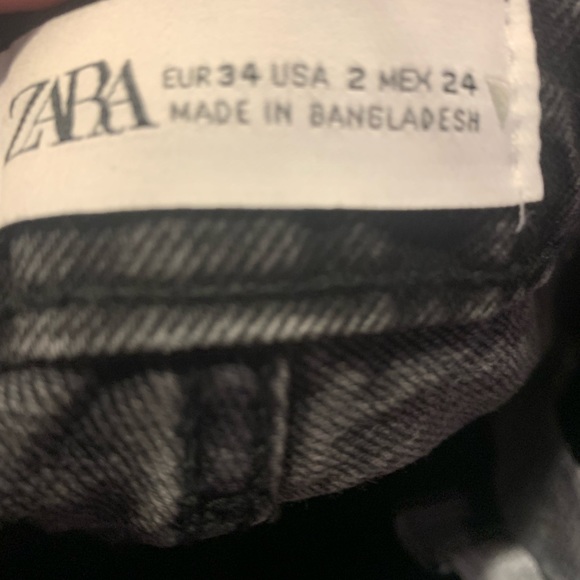 zara black denim shorts - Picture 3 of 3